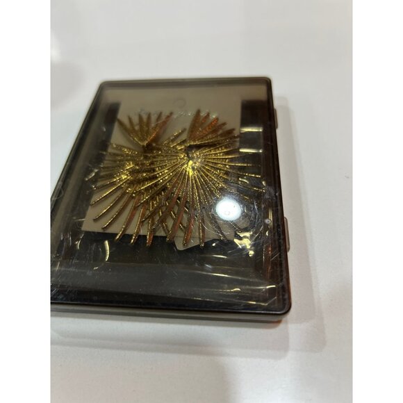 Gold palm leaf statement earrings - Picture 5 of 5